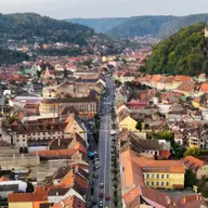 Cum arată un weekend într-un oraș românesc în care Evul Mediu se vede încă la fiecare pas?