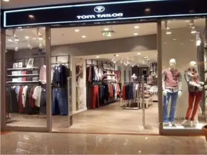 Nou in Iulius Mall Timisoara: TOM TAILOR