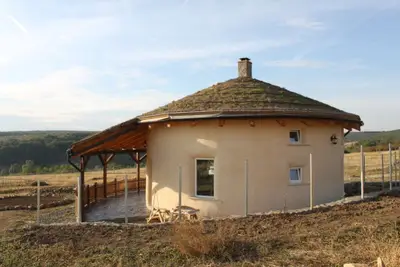 Proiect casa rotunda de pamant
