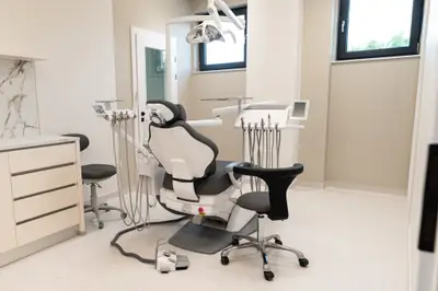 Cautam medic specialist endodont pentru colaborare