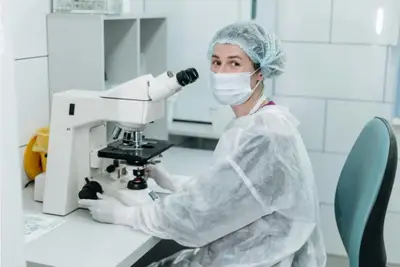 Aprovizionarea laboratoarelor de analize: cum aleg specialiștii consumabilele de bază