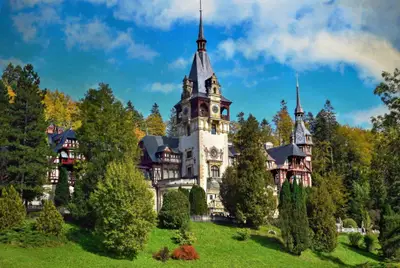La munte, aproape de București: stațiuni pentru o mini vacanță de vară