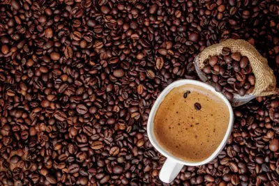 CaffeOnline și povestea unui magazin construit în jurul pasiunii pentru cafea