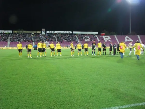 Poli - Gloria 10 2008