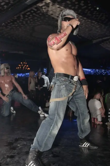 Fashion Show and Sonique
