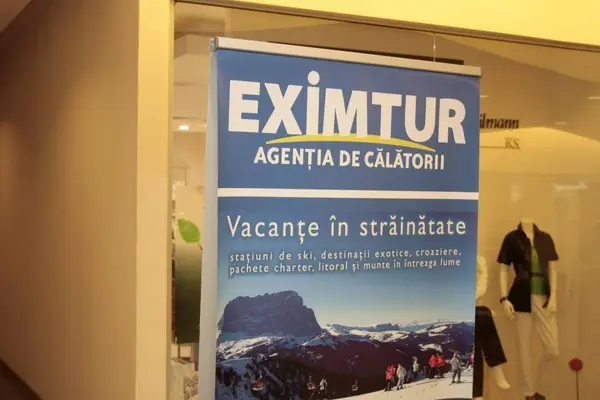 Salonul de vacanta Carpatair