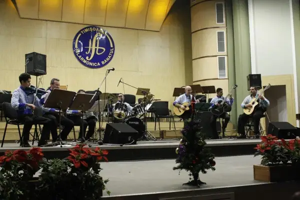 taraful Rromak la Filarmonica Banatului 18 12 2009