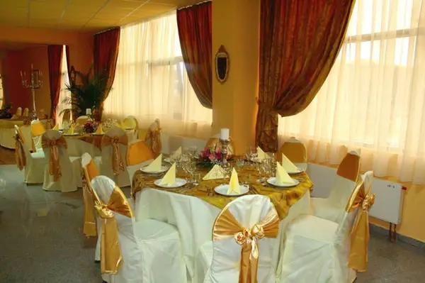 3 junior - sala nunti Timisoara