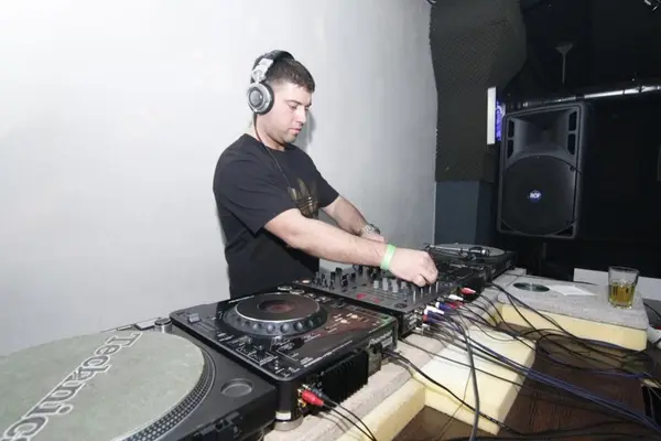 Chriss, Dandy, Nazo & Snaz la Setup Venue 26 02 2010