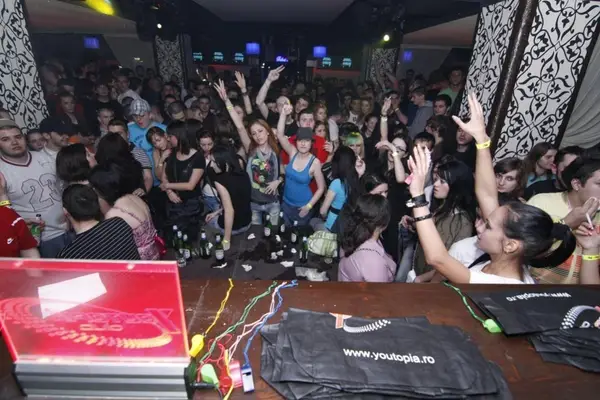 Concert Guess Who si Spike la Club Youtopia 25 03 2010