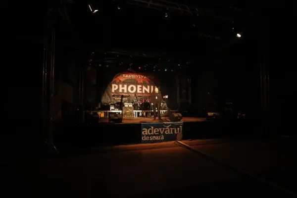 Concert Phoenix la Sala Olimpia 28 02 2010