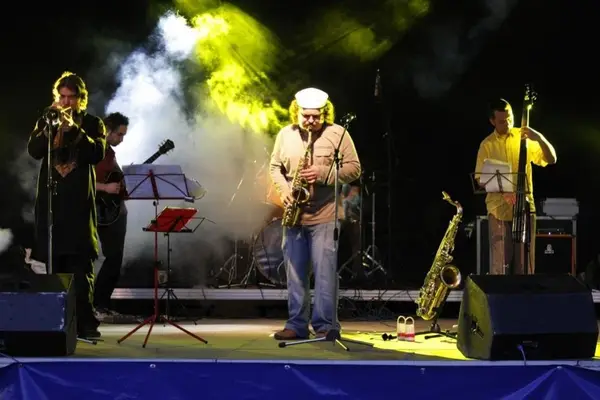 Gabriel Rosati y su BraziLatAfro Project la Mica Viena Timisoara 05 06 2010