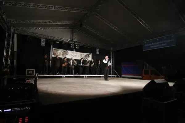 Festivalul Vinului Seara de Muzica Populara 2010