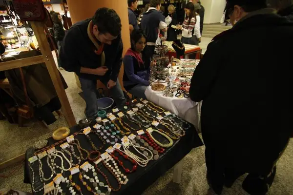 Targ de Antichitati la Iulius Mall 17-19 12 2010