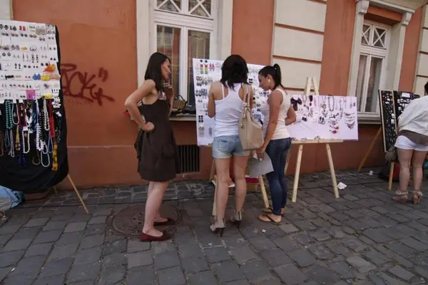 Targul Pune-ti pofta in Cultura in Piata Unirii
