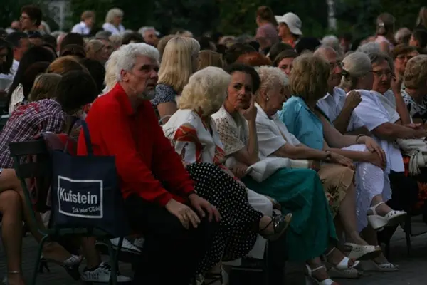 Concert Opera Nabucco in Parcul Rozelor 28 08 2011