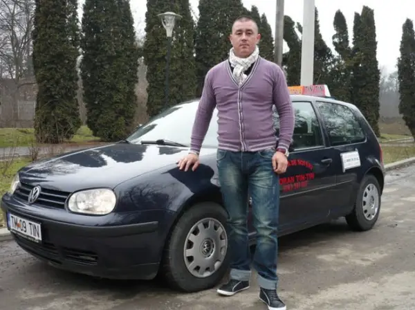 Scoala de soferi Tin Tin