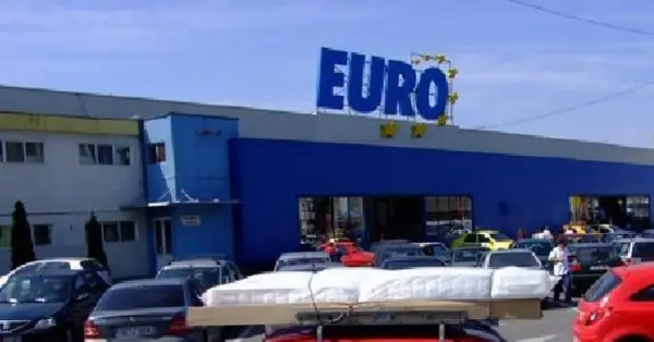 Centrul Comercial Euro 1
