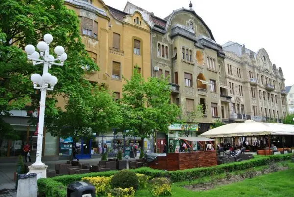 Palatul Neuhausz