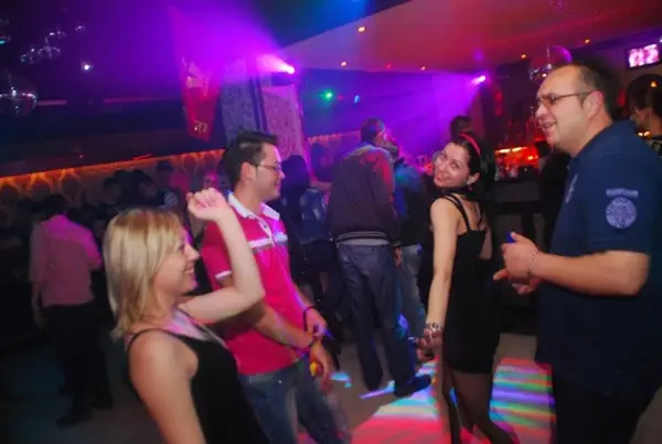 Party in Club Madness 15 04 2012