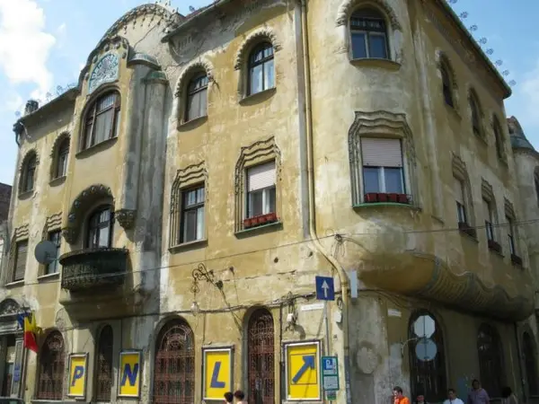 Fosta Banca de Scont