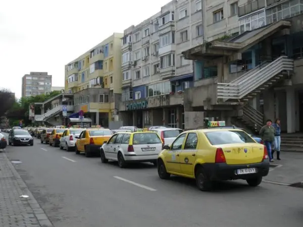 Statie taxi - Dacia