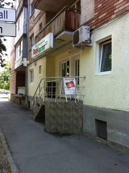 Farmacia Top Farm