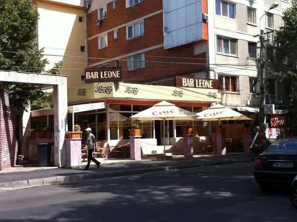 Bar Leone