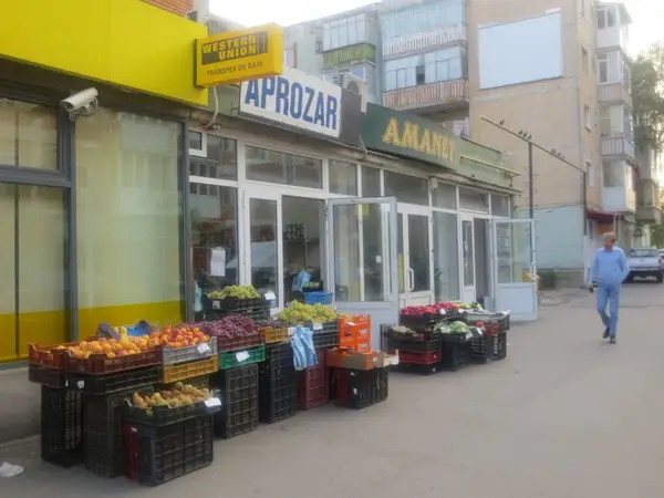 Minimarket - Strada Stiintei, nr. 3
