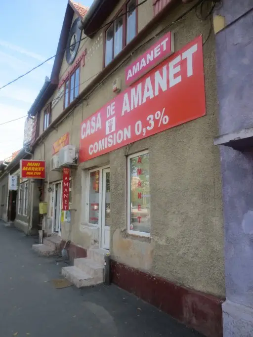 Red Credit