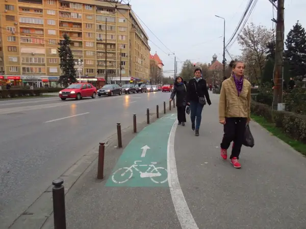 Pista bicicleta - Bulevardul Regele Ferdinand