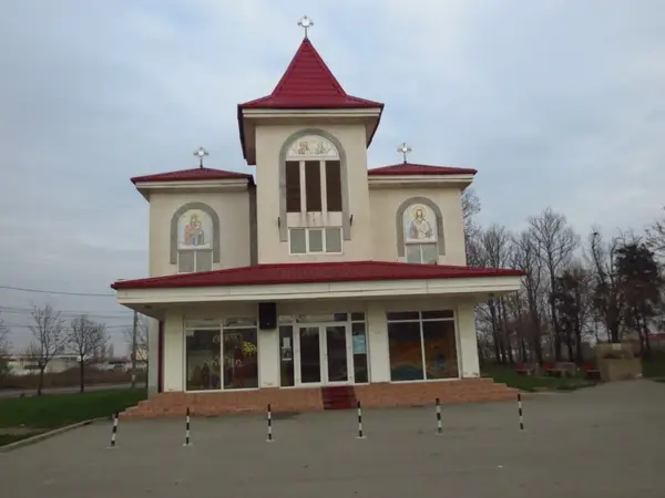 Biserica „Sfantul Ierarh Nicolae“ - Zona Soarelui