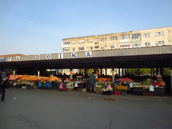Piata Doina