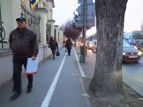 Pista bicicleta - Bulevardul Ion C. Bratianu
