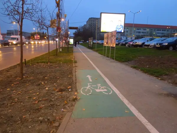 Pista bicicleta - Calea Circumvalatiunii