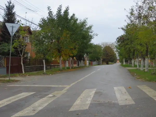 Strada Apateu