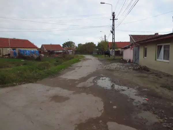 Strada Poiana Marului