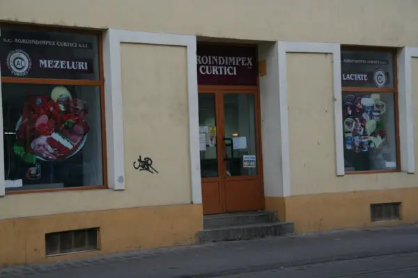 Curtici - Magazin Strada Stefan cel Mare