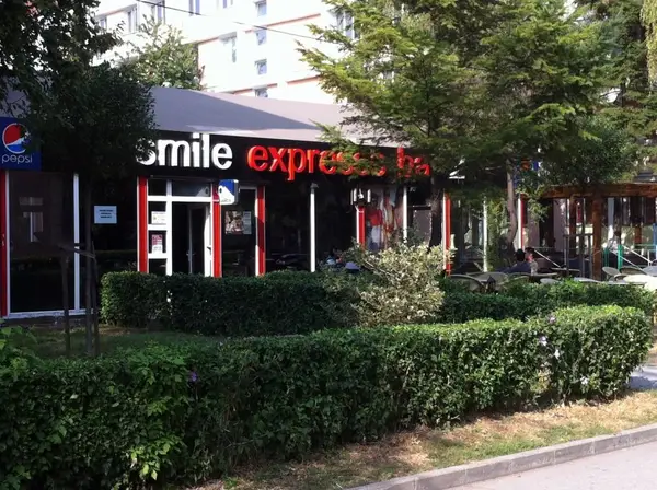 Smile Expresso Bar