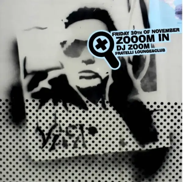 ZOOM IN!