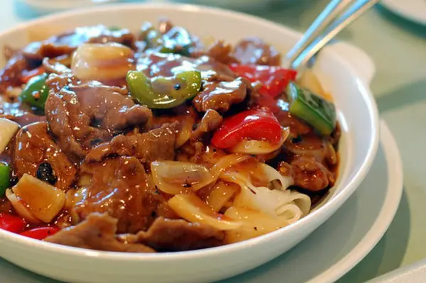 Livrare de mancare chinezeasca la domiciliu in Timisoara