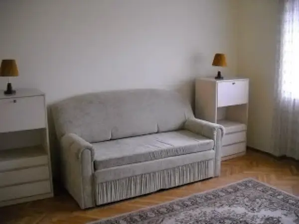 De inchiriat, apartament 4 camere decomandat, zona Brancoveanu