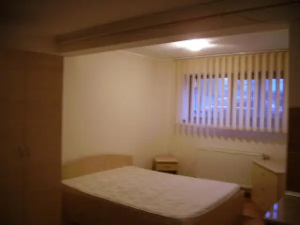 De inchiriat - Apartament cu o camera