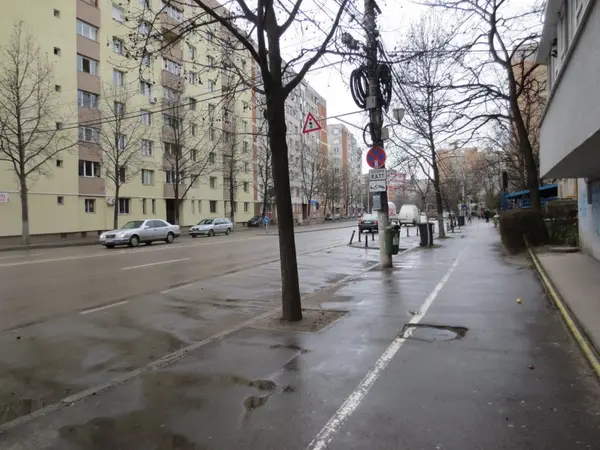 Statie RATT - Calea Circumvalatiunii colt cu str. Burebista retur