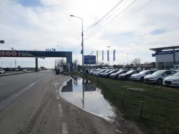 Statie RATT - Calea Sagului colt cu str. Ovidiu Cotrus