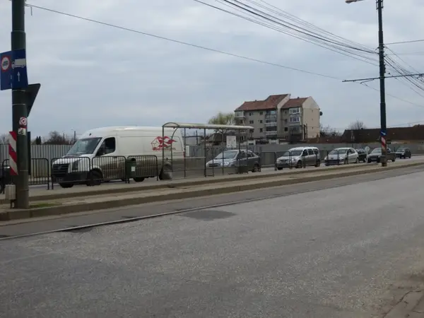 Statie RATT - intersectia Calea Dorobantilor cu str. Simion Barnutiu