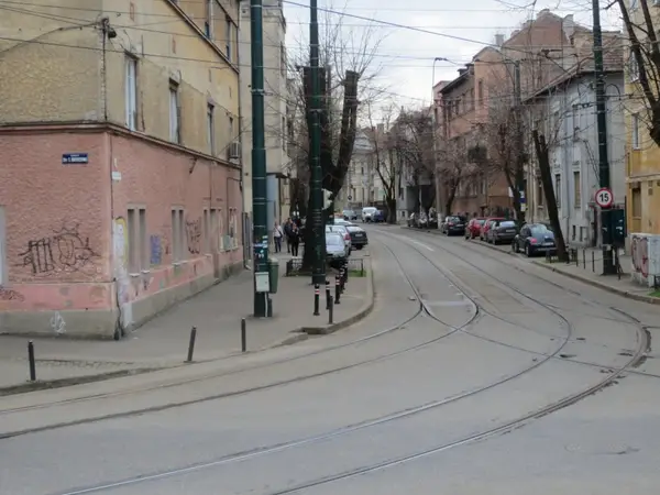 Statie RATT - str. Dr. Iosif Nemoianu colt cu str. Coriolan Brediceanu