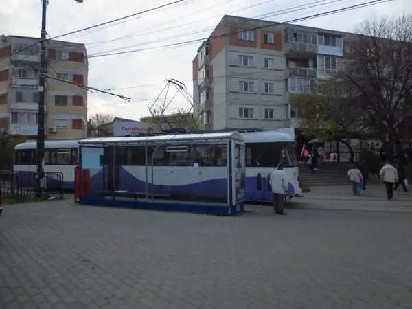 Statie RATT - str. Ana Ipatescu colt cu Bulevardul Bambovita