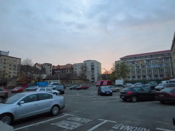 Parcare - Strada Paris