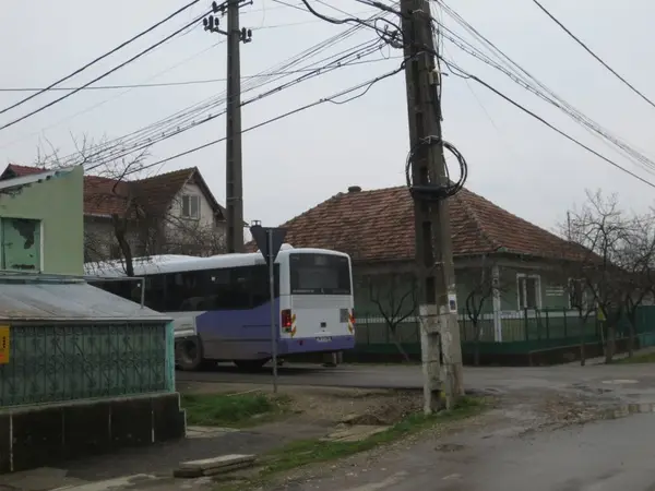 Statie RATT - str. Martir Cornel Popescu colt cu str. N. Tincu Velea